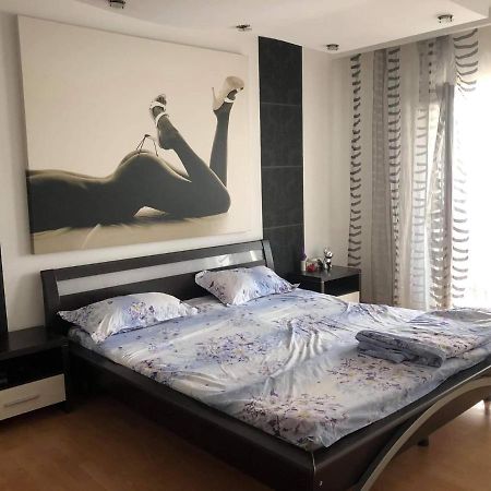 Apartament Appartement Râmnicu Vâlcea Buitenkant foto
