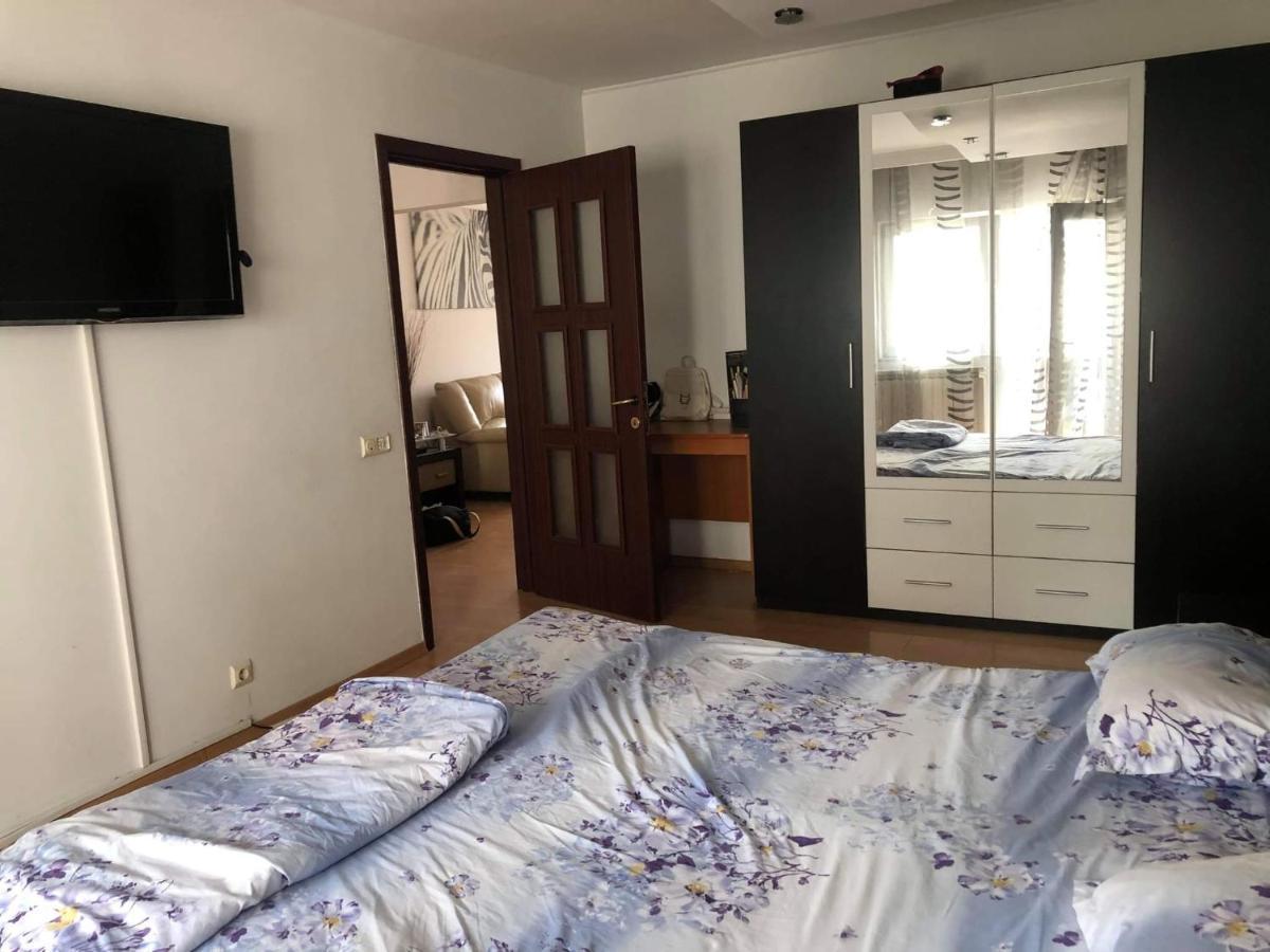 Apartament Appartement Râmnicu Vâlcea Buitenkant foto