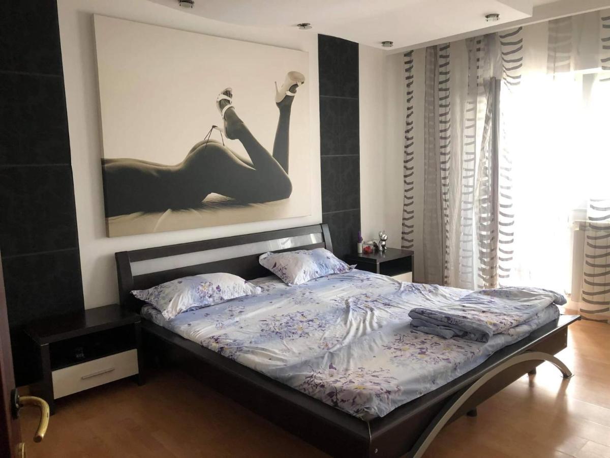 Apartament Appartement Râmnicu Vâlcea Buitenkant foto
